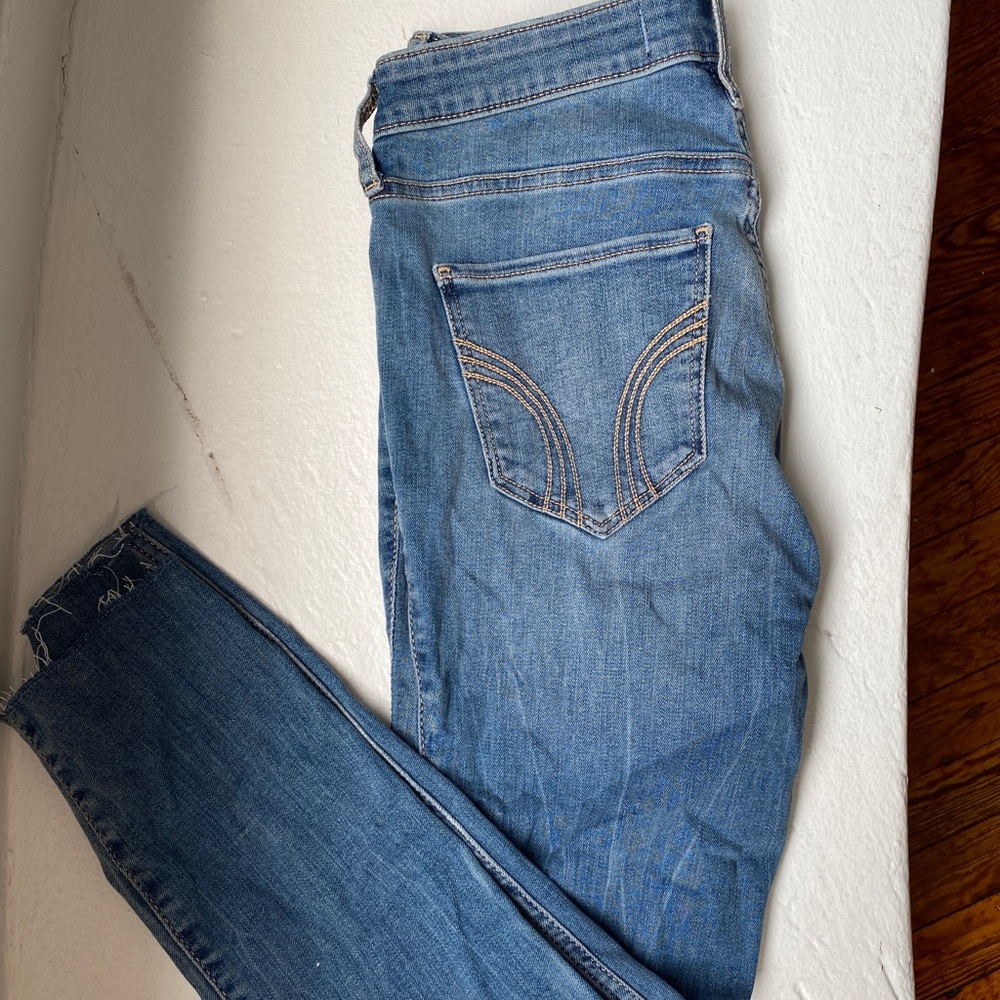 Hollister High Rise Skinny Jean